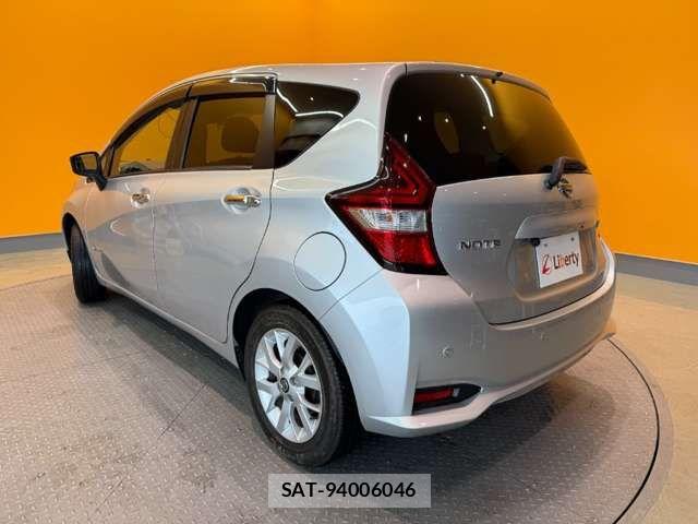 Nissan NOTE 2019-03 7456474-10