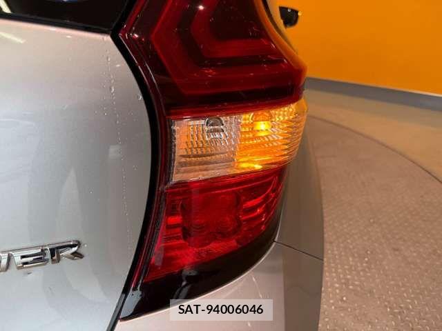 Nissan NOTE 2019-03 7456474-19