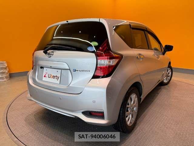 Nissan NOTE 2019-03 7456474-8