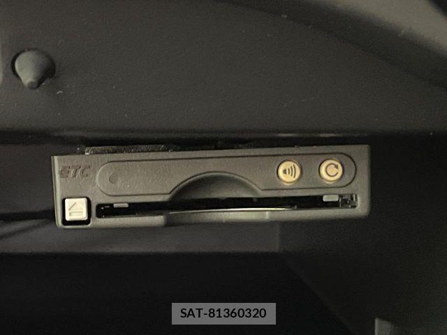 Nissan NOTE 2016-04 7456502-3