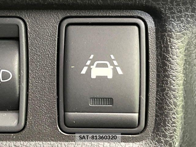 Nissan NOTE 2016-04 7456502-4