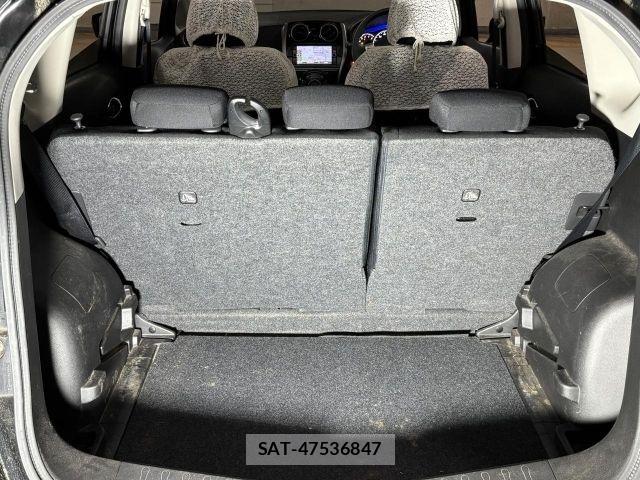 Nissan NOTE 2015-07 7456499-10