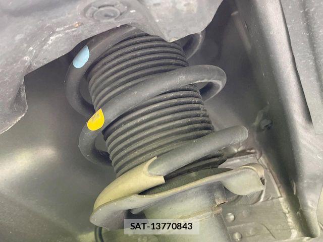 Nissan NOTE 2019-07 7456475-19