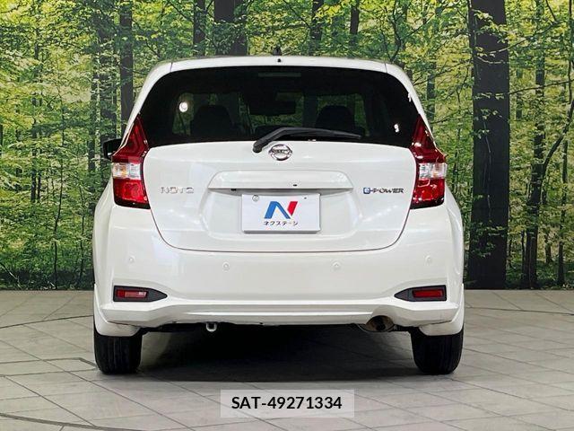 Nissan NOTE 2018-01 7456468-14
