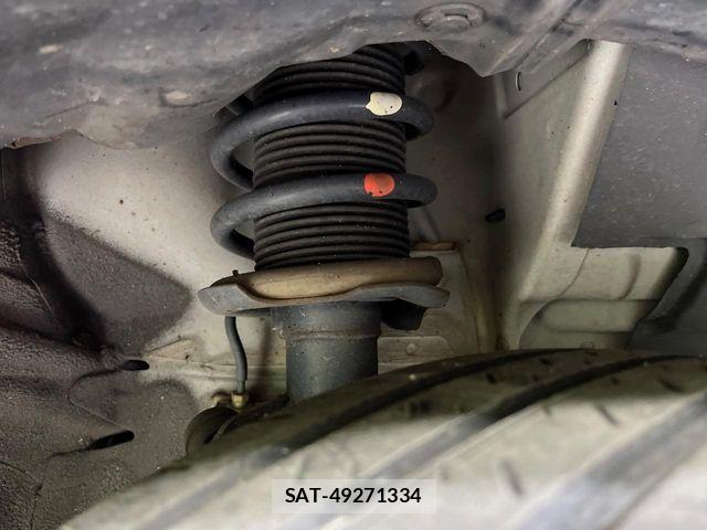 Nissan NOTE 2018-01 7456468-19