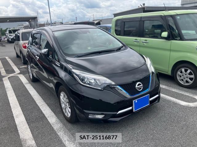Nissan NOTE 2017-02 7456476-1