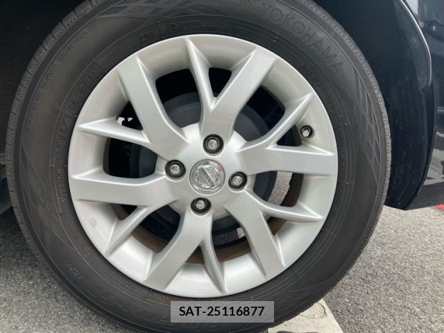 Nissan NOTE 2017-02 7456476-19