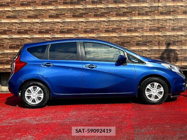 Nissan NOTE 2015-12 7456496-17