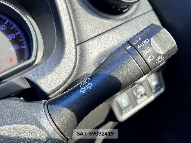 Nissan NOTE 2015-12 7456496-24