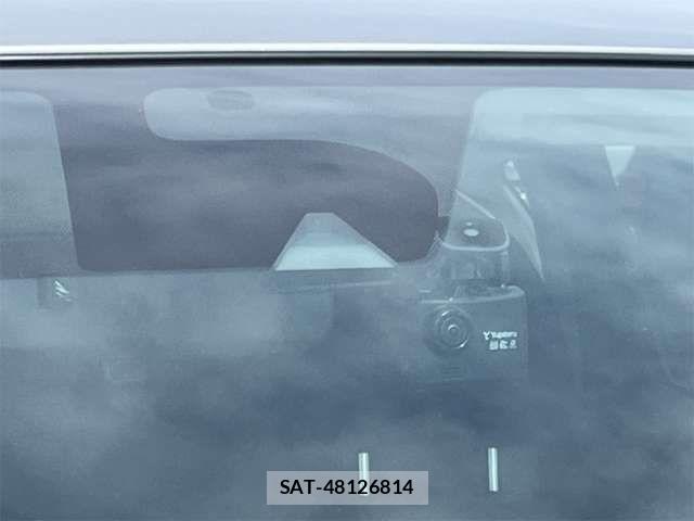 Nissan NOTE 2017-07 7456472-16