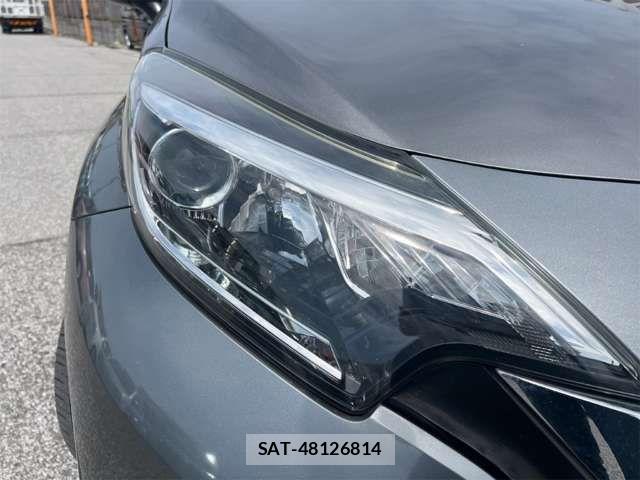 Nissan NOTE 2017-07 7456472-17
