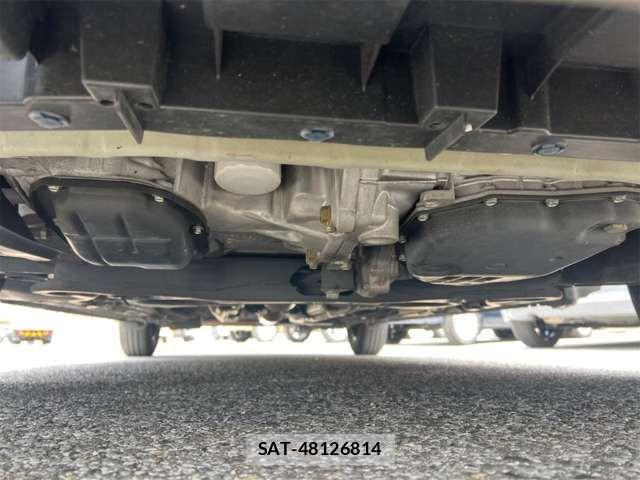 Nissan NOTE 2017-07 7456472-18