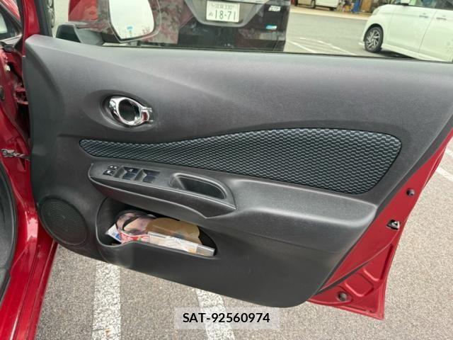 Nissan NOTE 2013-11 7456517-10