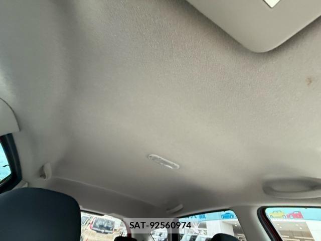 Nissan NOTE 2013-11 7456517-20
