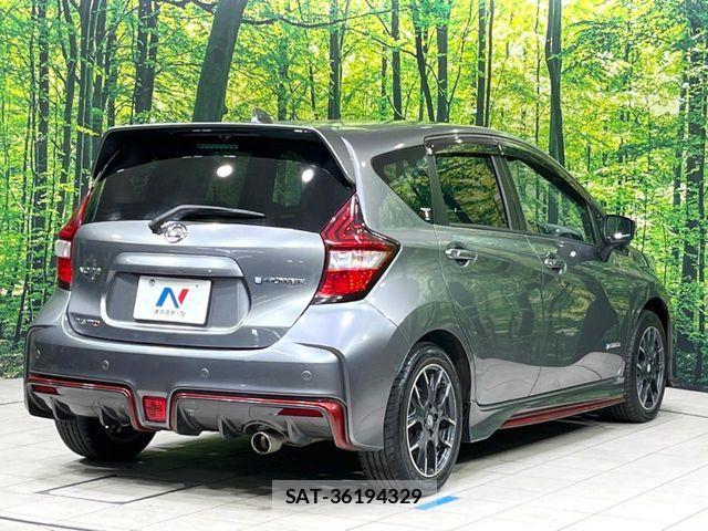 Nissan NOTE 2018-01 7456467-16