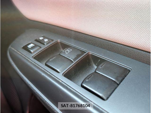 Nissan NOTE 2019-06 7456493-25