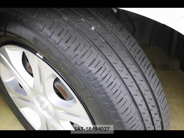 Nissan NOTE 2020-09 7456478-23