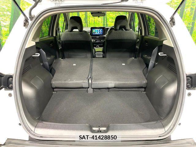 Nissan NOTE 2022-05 7502004-11