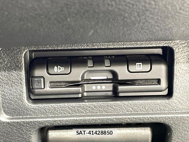 Nissan NOTE 2022-05 7502004-4