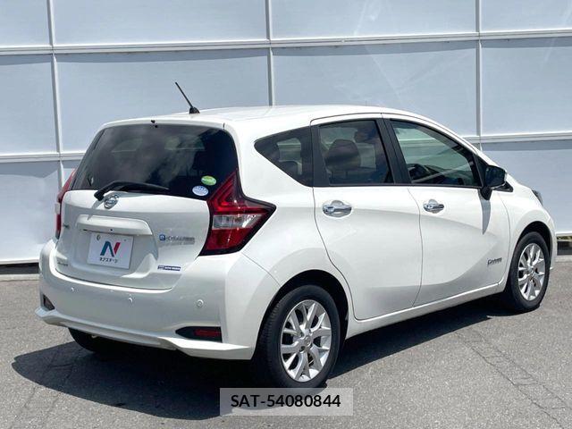 Nissan NOTE 2017-04 7509517-16