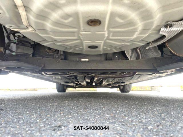 Nissan NOTE 2017-04 7509517-18