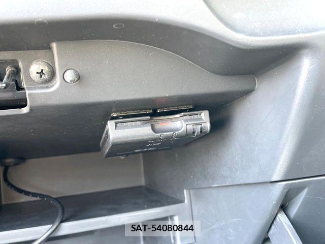Nissan NOTE 2017-04 7509517-4