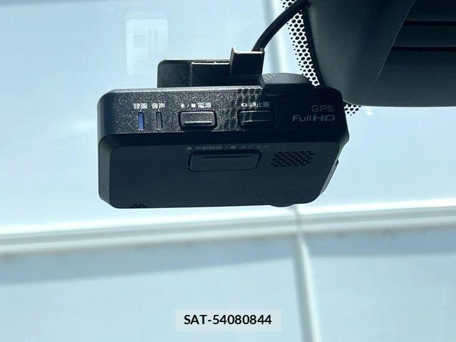 Nissan NOTE 2017-04 7509517-5