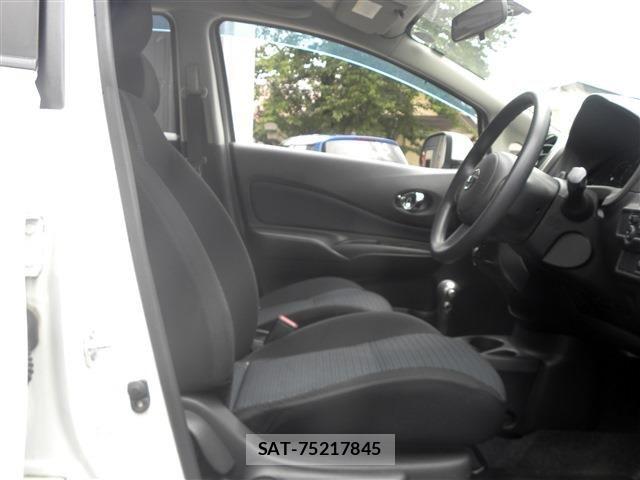 Nissan NOTE 2013-11 7502040-8