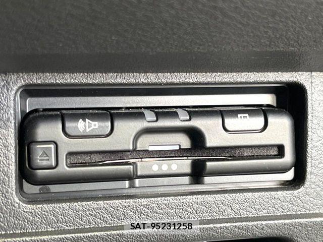 Nissan NOTE 2023-04 7501990-5