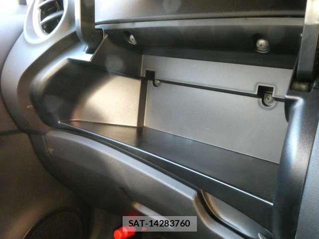 Nissan NOTE 2016-01 7502026-5