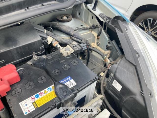 Nissan NOTE 2015-09 7502043-21