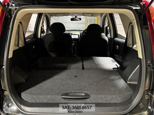 Nissan NOTE 2009-11 7502039-11