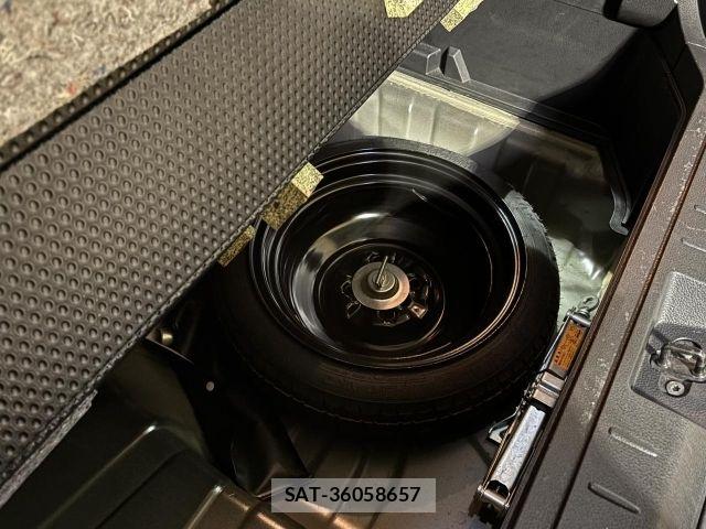 Nissan NOTE 2009-11 7502039-12
