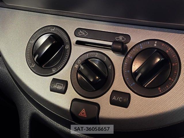 Nissan NOTE 2009-11 7502039-14