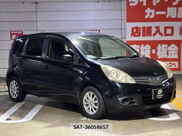 Nissan NOTE 2009-11 7502039-19