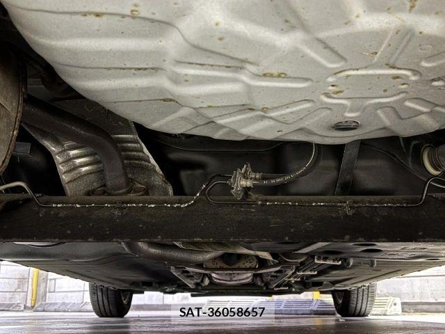 Nissan NOTE 2009-11 7502039-27