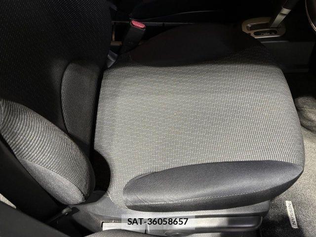 Nissan NOTE 2009-11 7502039-5