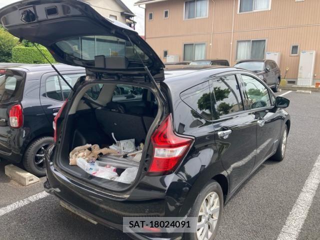 Nissan NOTE 2018-07 7502028-9