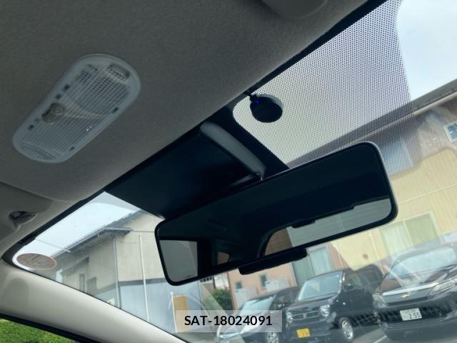 Nissan NOTE 2018-07 7502028-22