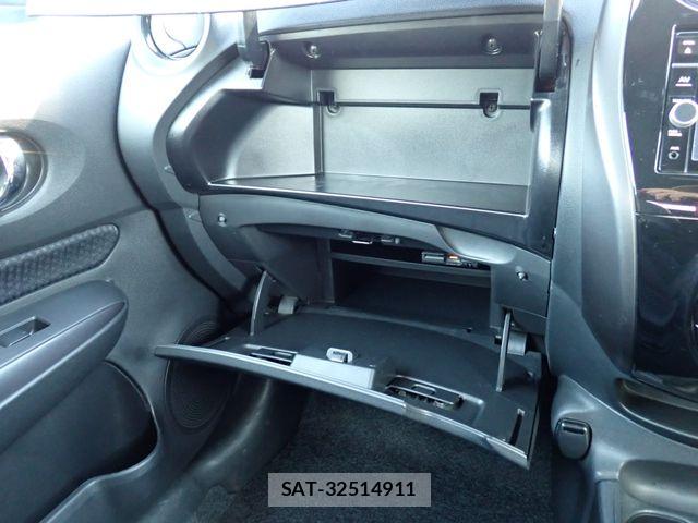 Nissan NOTE 2019-03 7509518-16