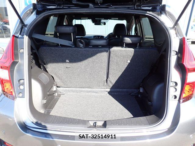 Nissan NOTE 2019-03 7509518-19