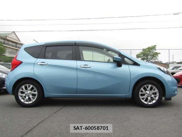 Nissan NOTE 2015-07 7502031-29