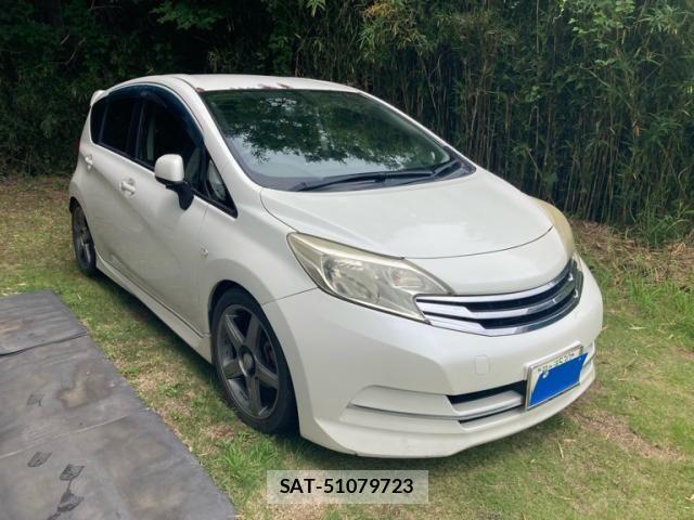 Nissan NOTE 2013-07 7509534-0