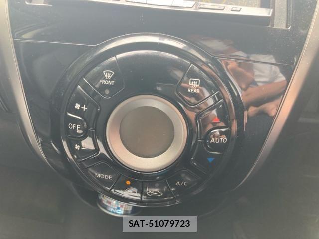 Nissan NOTE 2013-07 7509534-21
