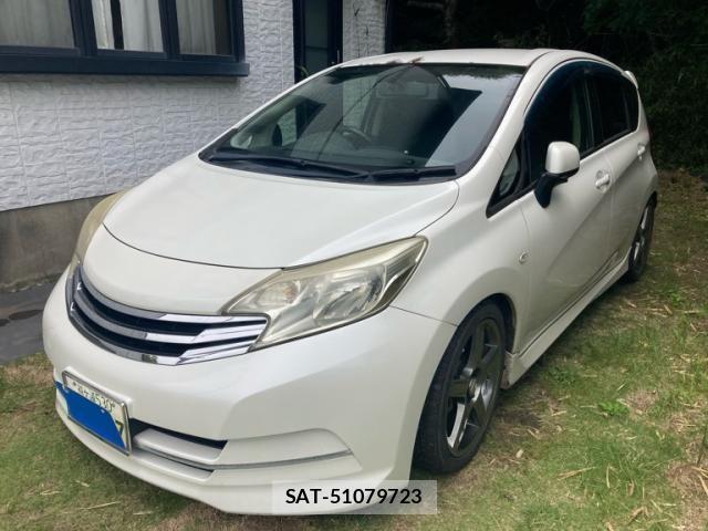 Nissan NOTE 2013-07 7509534-2