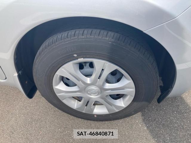 Nissan NOTE 2012-09 7502049-15