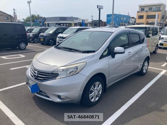 Nissan NOTE 2012-09 7502049-1