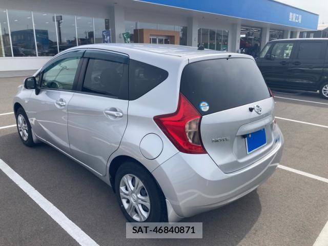 Nissan NOTE 2012-09 7502049-3