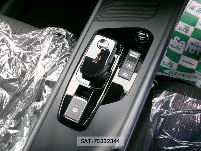 Nissan NOTE 2024-09 7509498-13