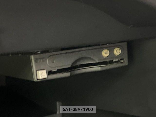 Nissan NOTE 2013-03 7502034-4